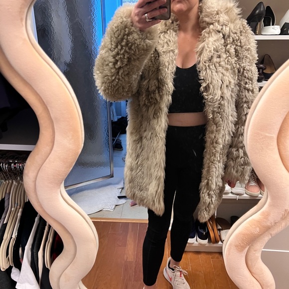 NWT! Saint Laurent sheepskin fur coat • beige • women’s size 38 - Picture 9 of 13